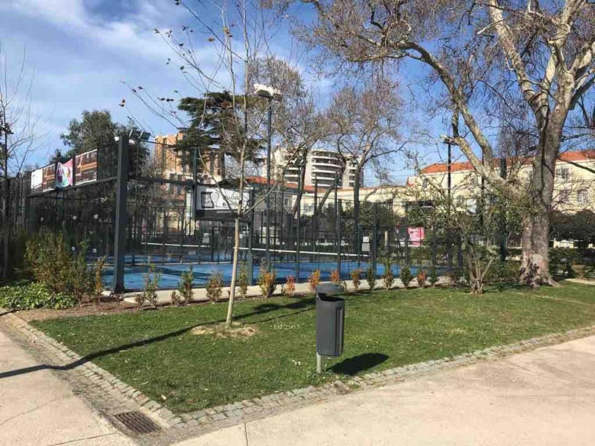Lisboa Apart. Central E Espacoso - Parque E Metro Екстер'єр фото